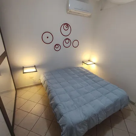 Antohouse Intero R5883 Quartucciu